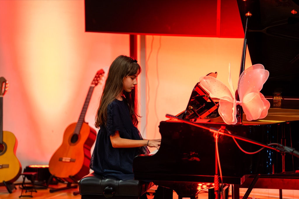 Piano në skenë